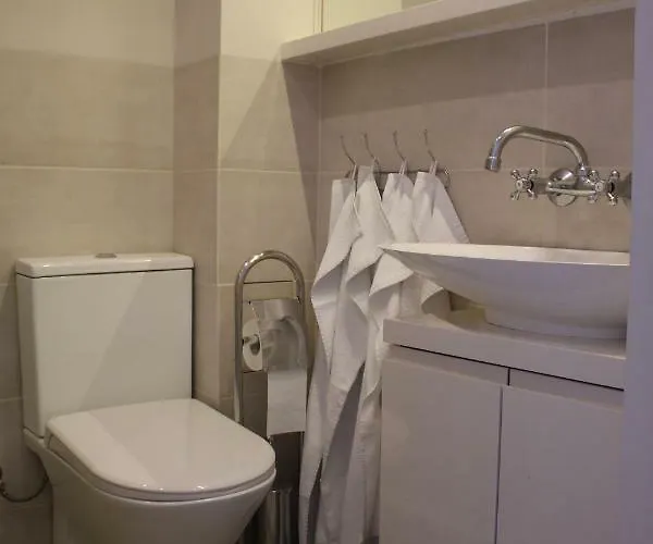 With Great Mill 公寓 *