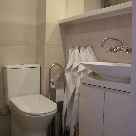 With Great Mill Apartment *